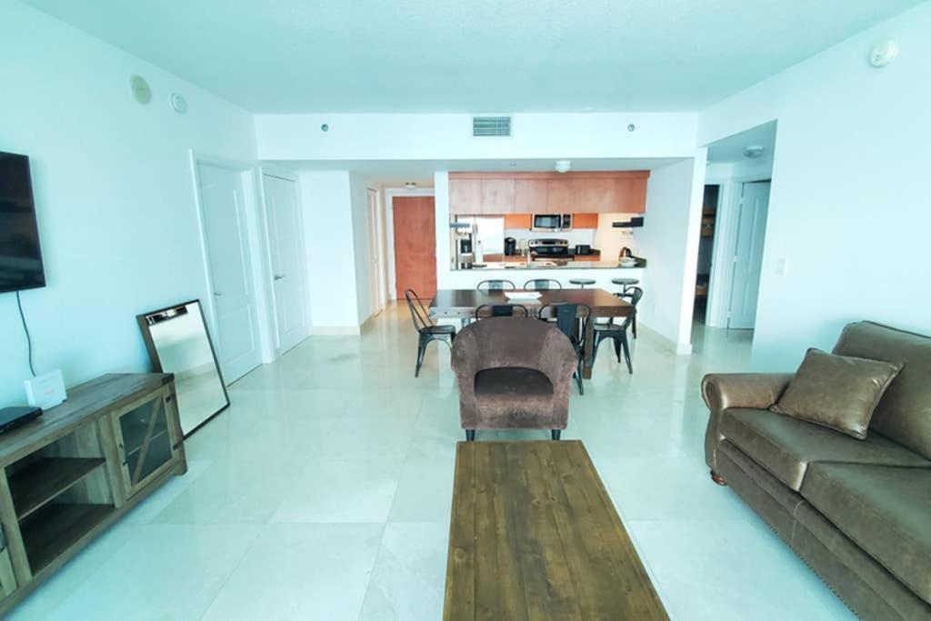 Luxury Penthouse Brickell 3 Bedrooms Free Parking ميامي المظهر الخارجي الصورة